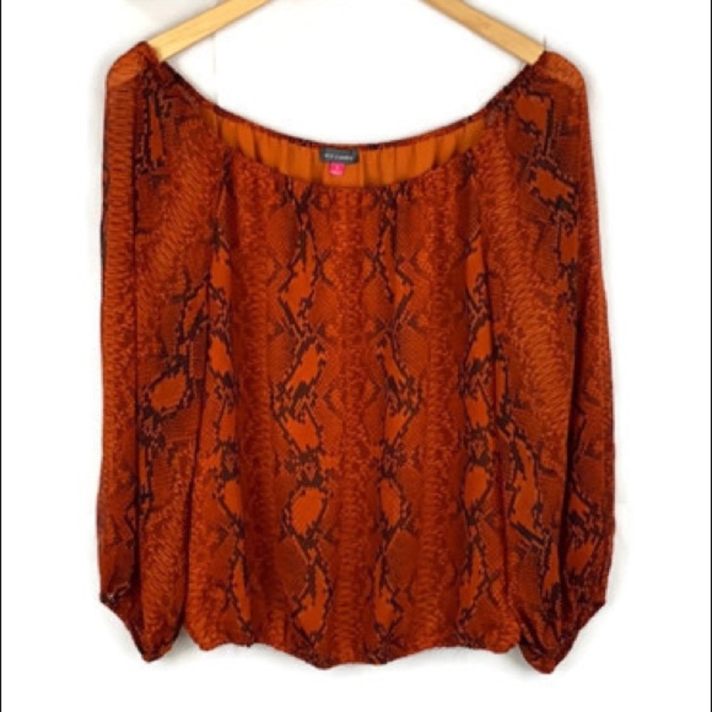 Vince Camuto Snake skin Print Blouse size Small